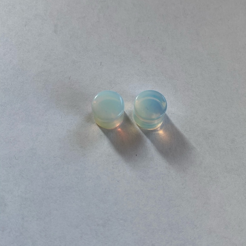 00 Plugs